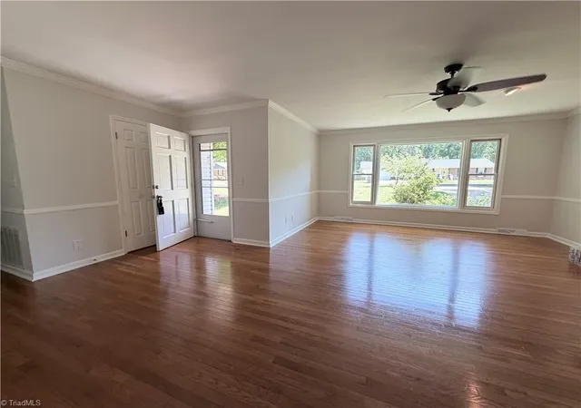 Photo 3 of Single family home for sale at 222 Pleasantview Dr, King, NC 27021 | MLS# 1229034 | Listing updated on 2026-07-25