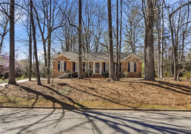 2nd image of 2717 Asbury Ter, Greensboro, NC 27408 | MLS# 1212616