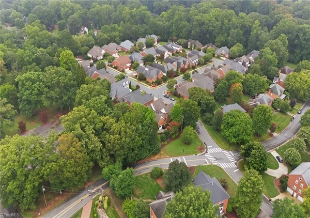 37th image of 1275 Thornhill Ln, Winston Salem, NC 27106 | MLS# 1229079