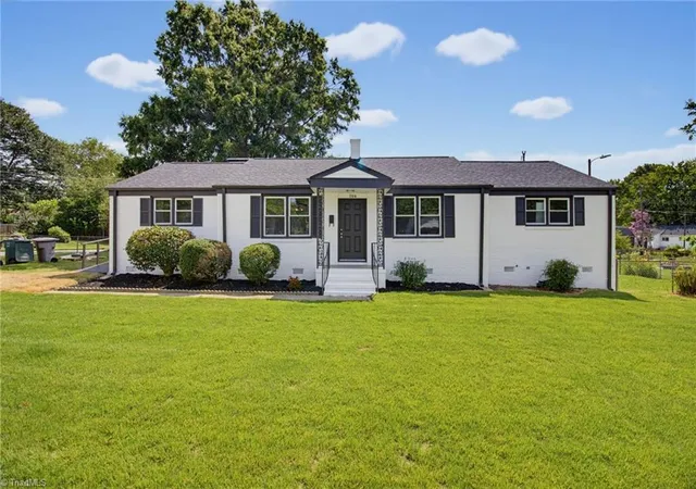 1st image of 706 Elam Ave, Greensboro, NC 27408 | MLS# 1231543