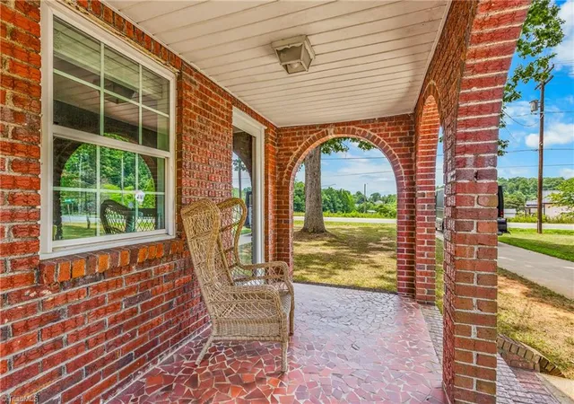 Photo 2 of Single family home for sale at 4511 Old Rural Hall Rd, Winston Salem, NC 27105 | MLS# 1226296 | Listing updated on 2026-08-26