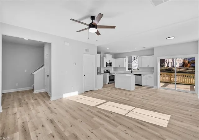 4th image of 3608 Turret Ct, Winston Salem, NC 27101 | MLS# 1218051
