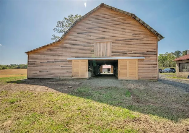5th image of 32286 Laton Rd, Albemarle, NC 28001 | MLS# 1214675