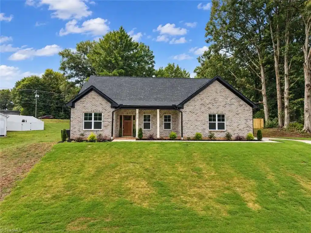 Single family home for sale at 2410 Sedalia Dr, Clemmons, NC 27012 | MLS# 1238969