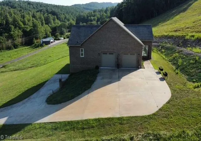 Photo 4 of Single family home for sale at 2093 Champion Rd, Ferguson, NC 28624 | MLS# 1226403 | Listing updated on 2026-07-04