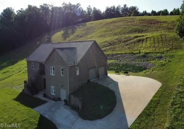 Photo 5 of Single family home for sale at 2093 Champion Rd, Ferguson, NC 28624 | MLS# 1226403 | Listing updated on 2026-07-04