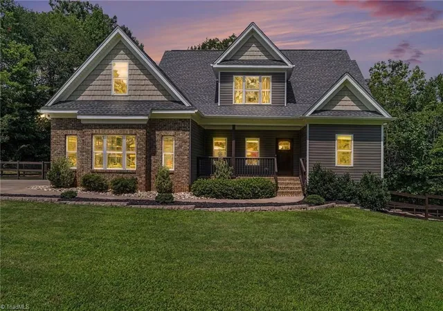 Photo 3 of Single family home for sale at 125 Grey Fox Trl, Advance, NC 27006 | MLS# 1231607 | Listing updated on 2026-09-07