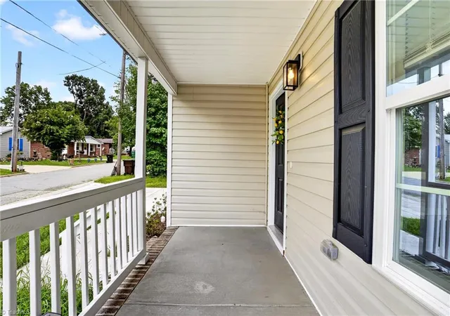 Photo 3 of Single family home for sale at 925 Randolph St, High Point, NC 27260 | MLS# 1230193 | Listing updated on 2026-09-13
