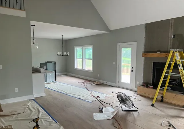5th image of 469 Lenalan Dr, Lexington, NC 27295 | MLS# 1230062