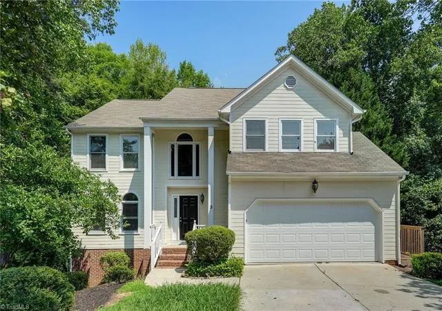 1st image of 3 Cranebridge Pl, Greensboro, NC 27407 | MLS# 1230765