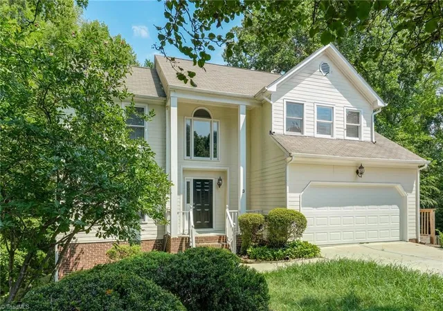 4th image of 3 Cranebridge Pl, Greensboro, NC 27407 | MLS# 1230765