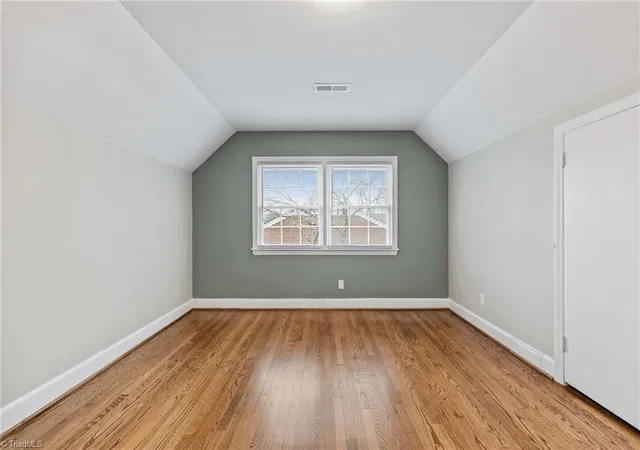 25th image of 2209 Villa Dr, Greensboro, NC 27403 | MLS# 1220275