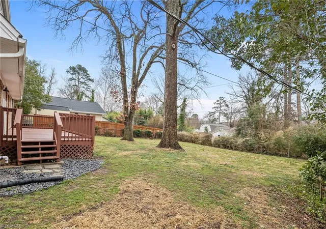 3rd image of 2209 Villa Dr, Greensboro, NC 27403 | MLS# 1220275