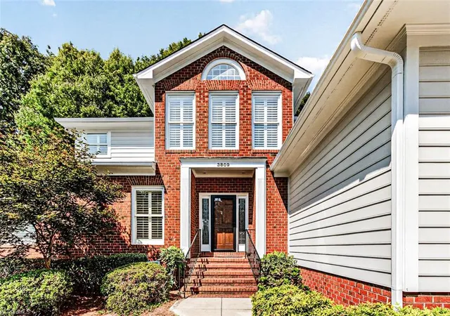 Photo 3 of Single family home for sale at 3809 Chiswell Ct, Greensboro, NC 27410 | MLS# 1233670 | Listing updated on 2026-10-07