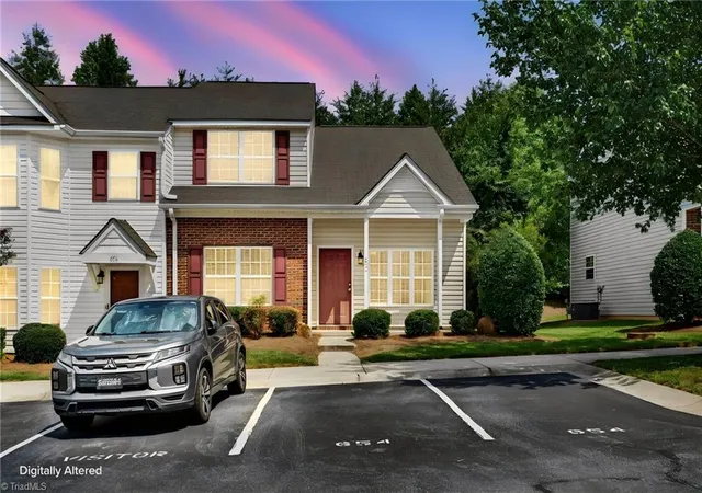 Photo 2 of Single family home for sale at 654 Grasswren Wy, Greensboro, NC 27409 | MLS# 1233650 | Listing updated on 2026-09-14