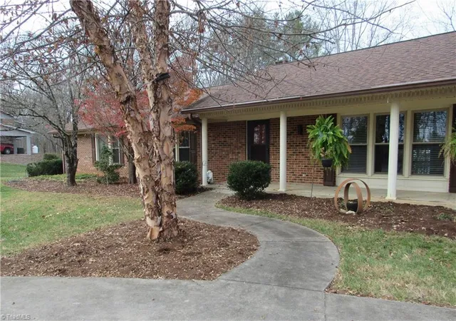 Photo 3 of Sale Pending at 408 Colonial Dr, North Wilkesboro, NC 28659 | MLS# 1227695 | Listing updated on 2026-09-01