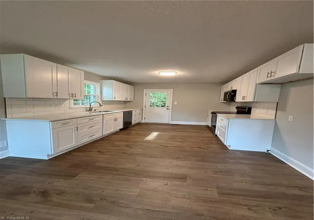 Photo 3 of Single family home for sale at 1348 Calvert Dr, Winston Salem, NC 27107 | MLS# 1225550 | Listing updated on 2026-09-09