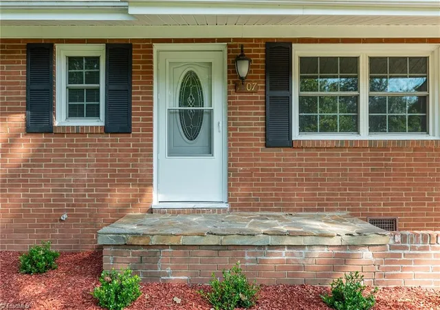 Photo 3 of Sale Pending at 1207 Robin Rd, Eden, NC 27288 | MLS# 1233789 | Listing updated on 2026-09-18