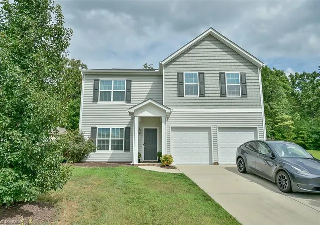 1st image of 1017 Scotch Pine Wy, Mebane, NC 27302 | MLS# 1229491