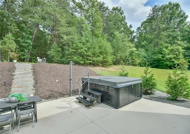 Photo 4 of Single family home for sale at 1017 Scotch Pine Way, Mebane, NC 27302 | MLS# 1229491 | Listing updated on 2026-09-01