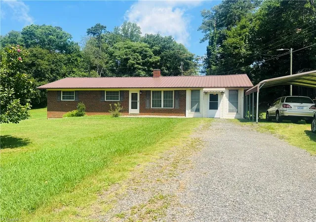 5th image of 3844 Nc 268, Siloam, NC 27047 | MLS# 1227217