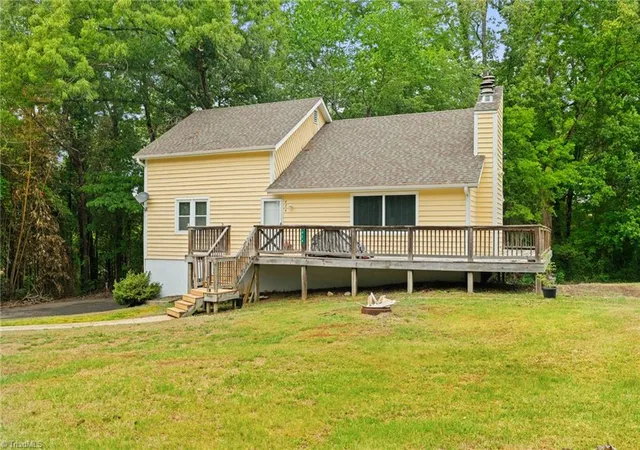 Homes for sale in King, NC | 424 West St, King, NC 27021 | MLS# 1217935