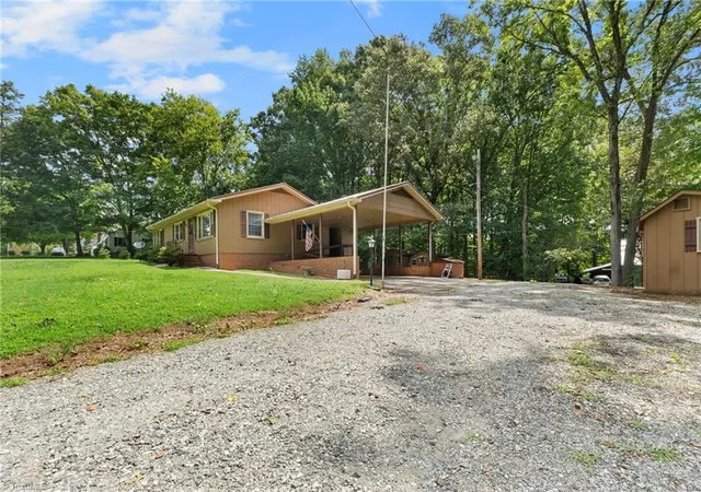 3rd image of 2355 Becks Church Rd, Lexington, NC 27292 | MLS# 1230968