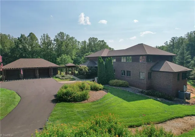 Photo 2 of Single family home for sale at 4680 River Blf Farms Rd, Tobaccoville, NC 27050 | MLS# 1229259 | Listing updated on 2026-09-02