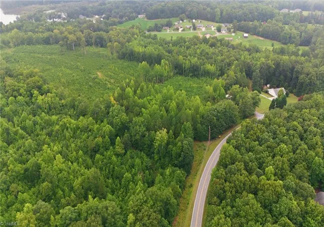Photo 14 of Sale Pending at 482 Old Mountain Rd, Lexington, NC 27292 | MLS# 1233281 | Listing updated on 2026-08-29