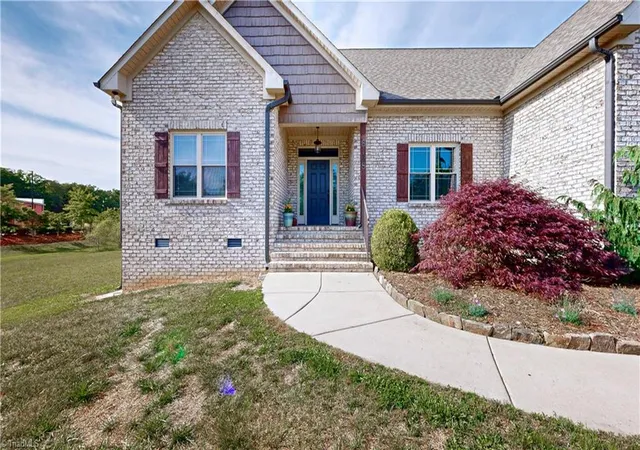 3rd image of 8128 Belews Creek Rd, Stokesdale, NC 27357 | MLS# 1219629
