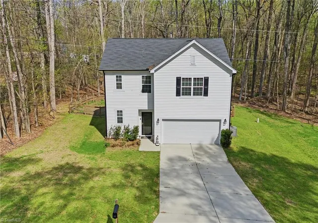 Homes for sale in Liberty, NC | 527 Dogwood Dr, Liberty, NC 27298 | MLS# 1213978