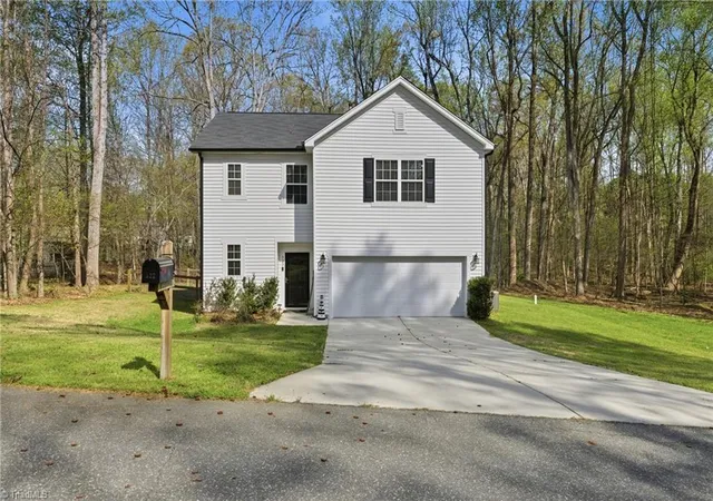 Homes for sale in Liberty, NC | 527 Dogwood Dr, Liberty, NC 27298 | MLS# 1213978