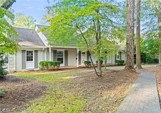 2nd image of 706 W Cornwallis Dr, Greensboro, NC 27408 | MLS# 1224551