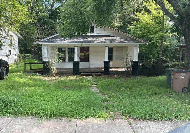 Single family home for sale at 708 Julian St, Greensboro, NC 27406 | MLS# 1229999