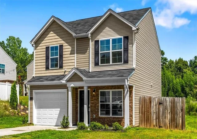 Photo 2 of Sale Pending at 1421 Long Hope Dr, Winston Salem, NC 27127 | MLS# 1233814 | Listing updated on 2026-09-01