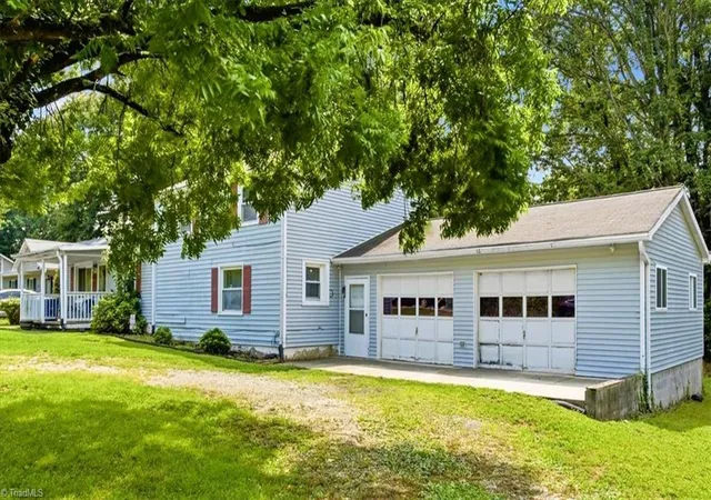 34th image of 3914 Macarthur Rd, Winston Salem, NC 27107 | MLS# 1229350