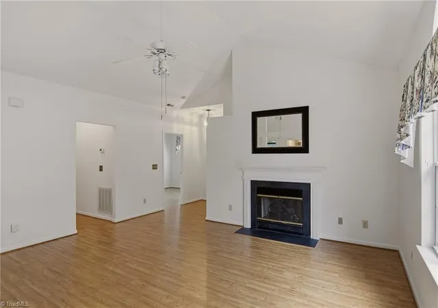 Photo 4 of Single family home for sale at 2841 Wynfield Xing Ln, Winston Salem, NC 27103 | MLS# 1218066 | Listing updated on 2026-10-15