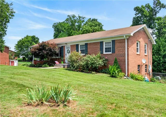 33rd image of 241 Janice Dr, Mount Airy, NC 27030 | MLS# 1224906