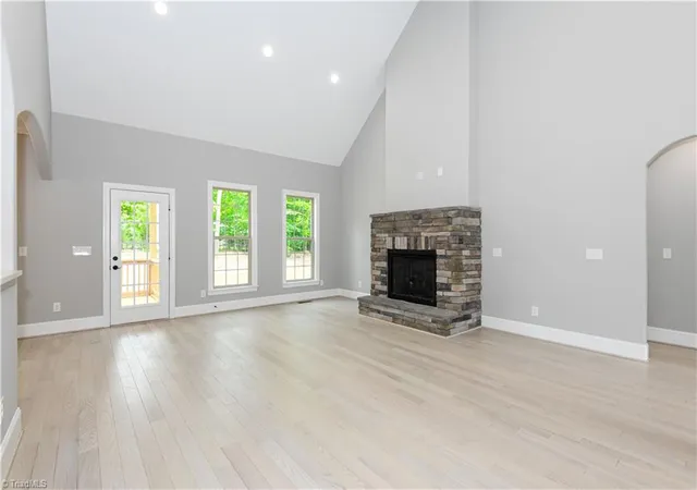 3rd image of 5483 Meadowlark Ct, Winston Salem, NC 27106 | MLS# 1224832