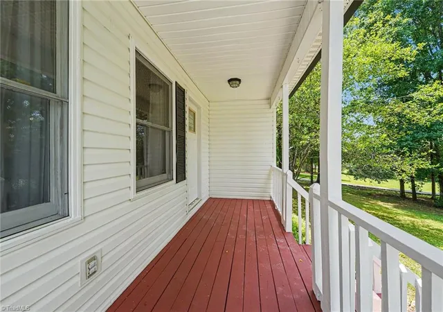 Photo 4 of Single family home for sale at 4096 Hoover Hl Rd, Trinity, NC 27370 | MLS# 1227547 | Listing updated on 2026-09-19