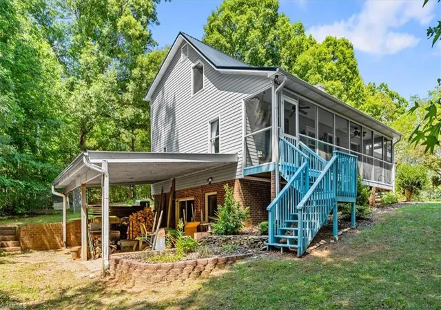 4th image of 1013 Lacy Hepler Rd, Thomasville, NC 27360 | MLS# 1226039