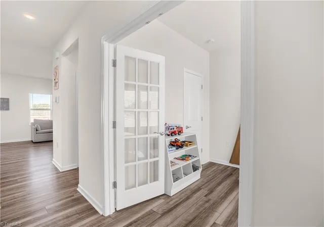 Photo 4 of Single family home for sale at 526 Winesap Dr, Graham, NC 27253 | MLS# 1229894 | Listing updated on 2026-09-15