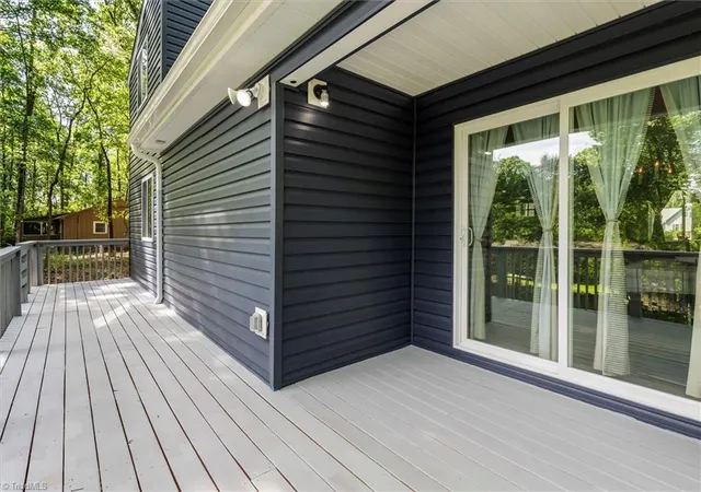 Photo 3 of Single family home for sale at 646 Country Clb Dr, State Road, NC 28676 | MLS# 1217074 | Listing updated on 2026-08-25
