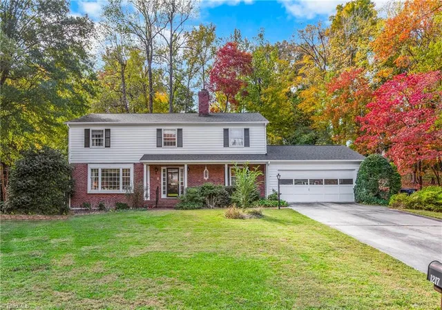 Single family home for sale at 1217 Yorkshire Dr, High Point, NC 27262 | MLS# 1240512