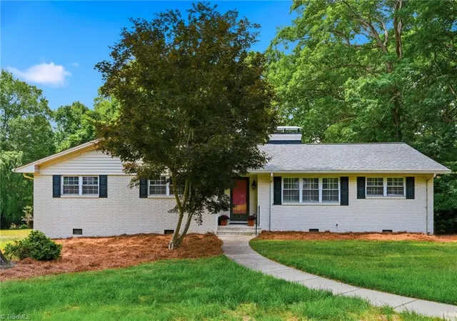 1st image of 1019 Oakcrest Dr, Reidsville, NC 27320 | MLS# 1224175