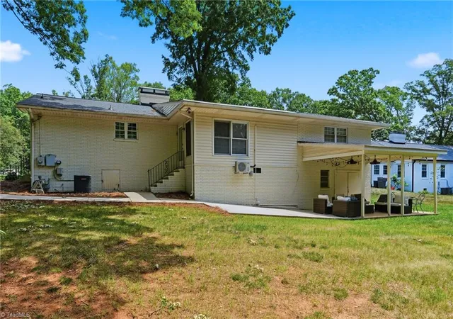 23rd image of 1019 Oakcrest Dr, Reidsville, NC 27320 | MLS# 1224175