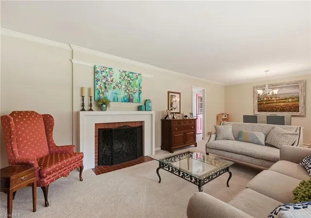 2nd image of 1019 Oakcrest Dr, Reidsville, NC 27320 | MLS# 1224175