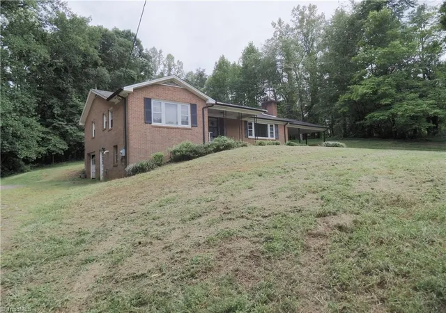 Photo 2 of Single family home for sale at 1955 Siloam Rd, Mount Airy, NC 27030 | MLS# 1233810 | Listing updated on 2026-09-15