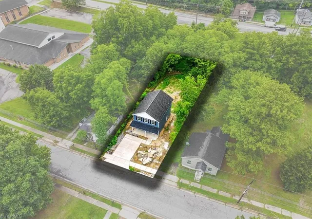 38th image of 1215 R C Baldwin Ave, High Point, NC 27260 | MLS# 1231573