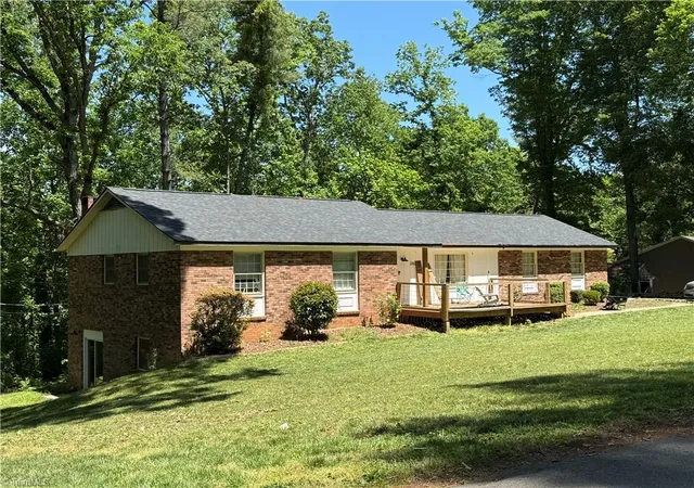 Homes for sale in North Wilkesboro, NC | 260 Caldwell Rd, North Wilkesboro, NC 28659 | MLS# 1219086